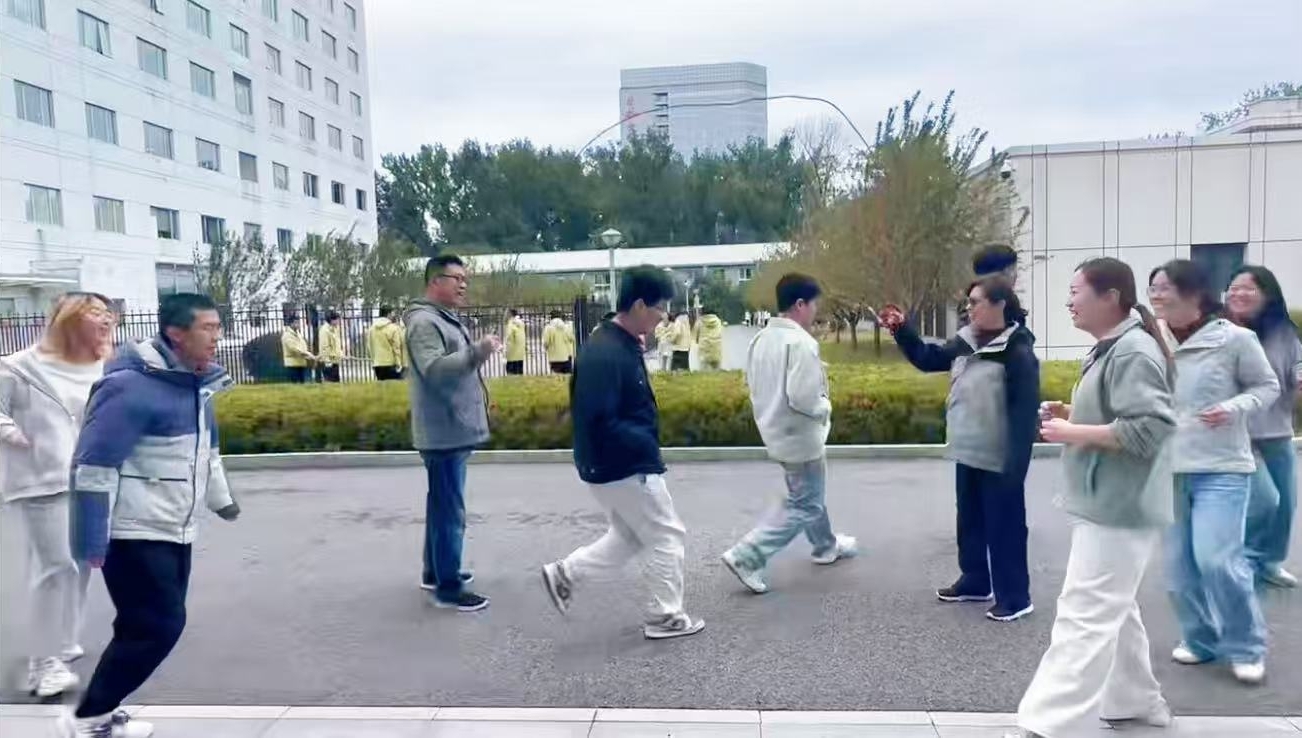 英国上市公司365